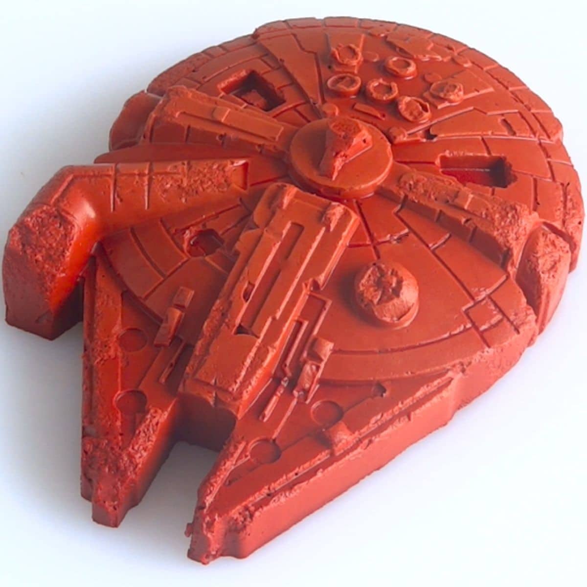 Millennium Falcon Red Velvet Chocolate Mousse 1