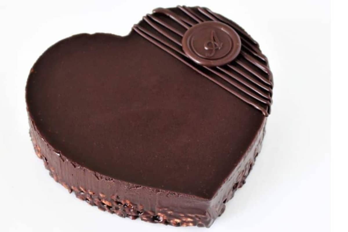 Chocolate Truffle Cake Rice Krispies Cupcake Savvy (2)