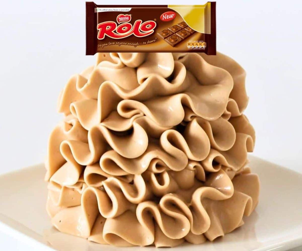 Rolo Buttercream Cupcake Savvy (1)