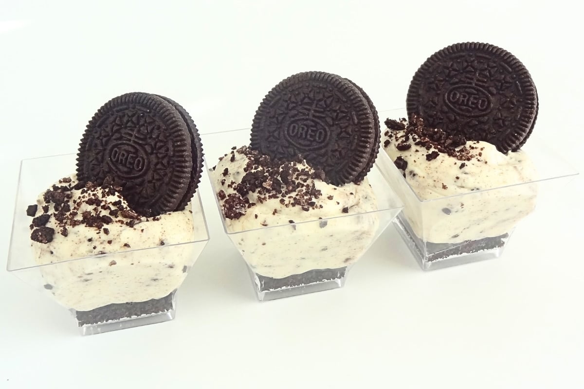 Oreo Cheesecake Cupcake Savvy (1)