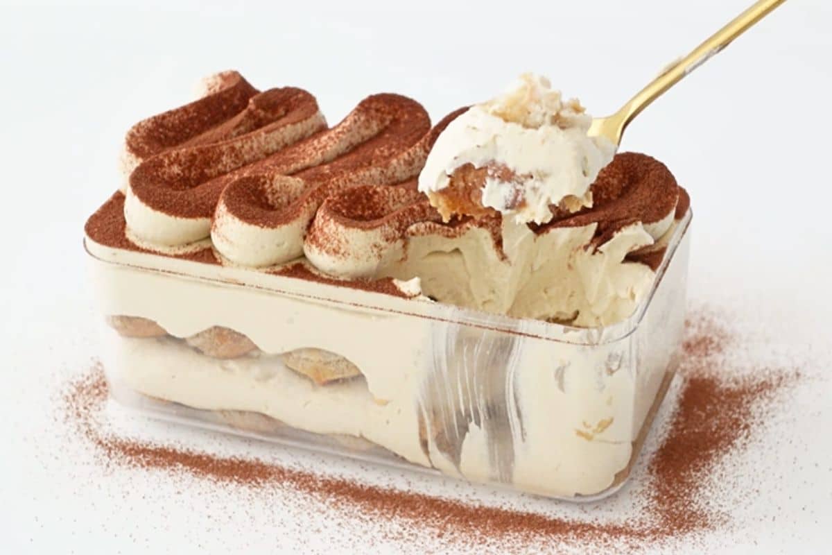 Caramel Coffee Dessert Box Cupcake Savvy (11)