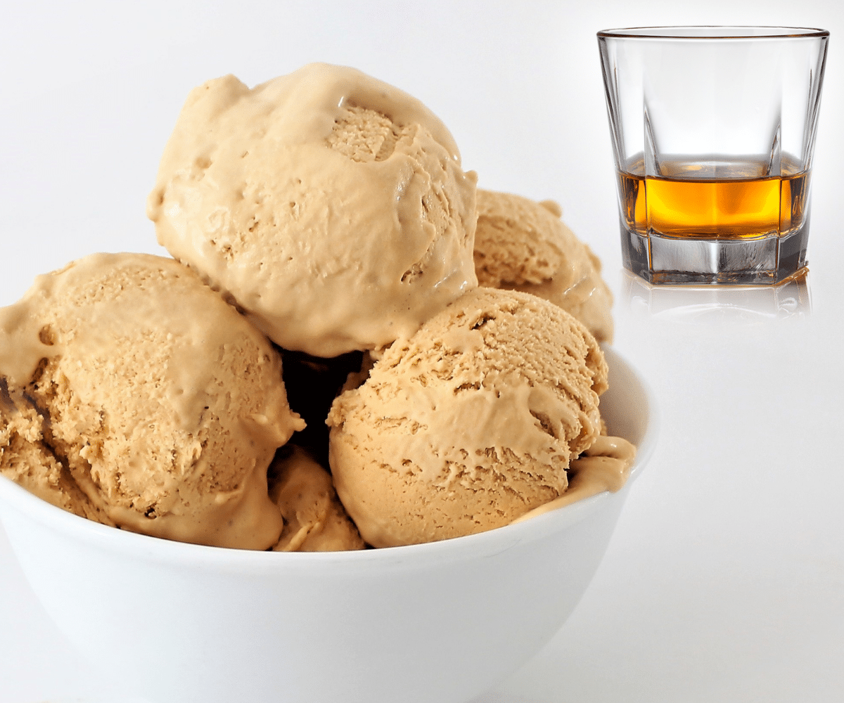 Bourbon Caramel Ice Cream Cupcake Savvy