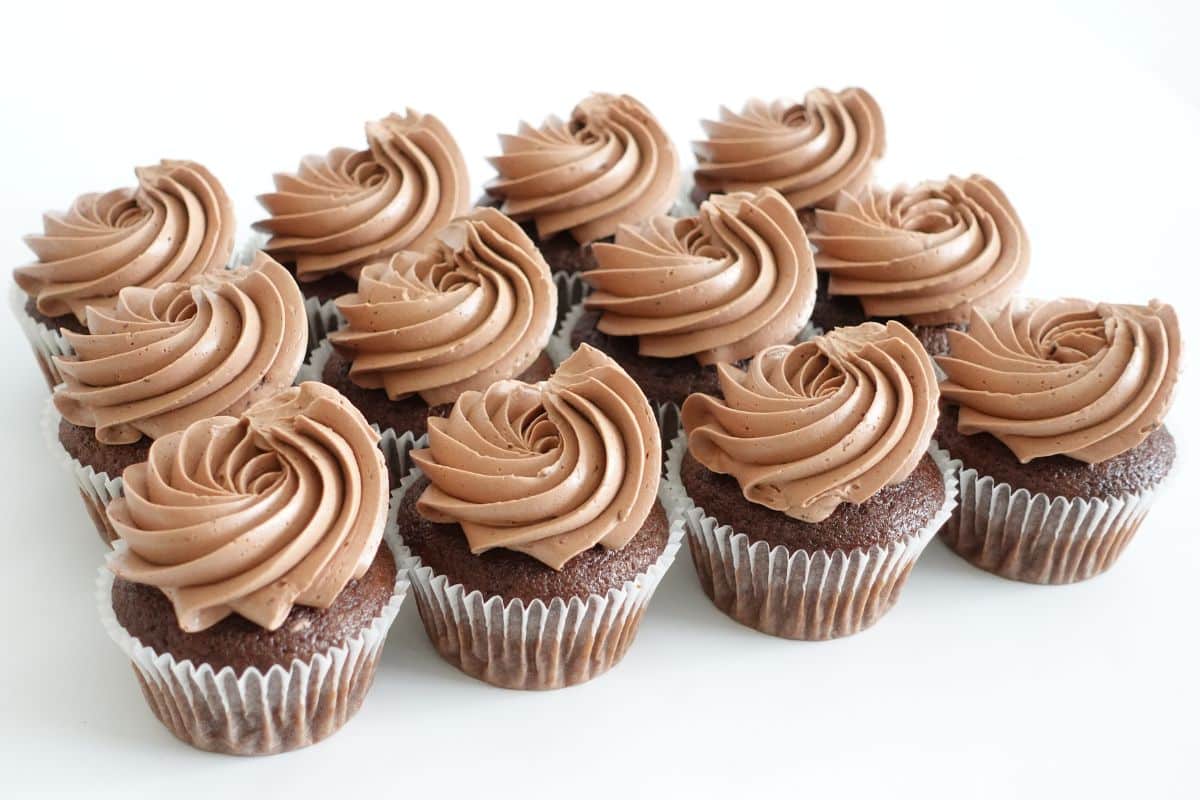Chocolate Cupcakes Decorated Cupcake Savvy