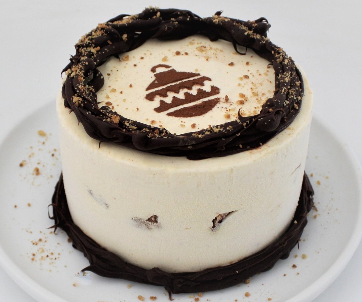 Eggnog Ice Cream Cake Cupcake Savvy (11)