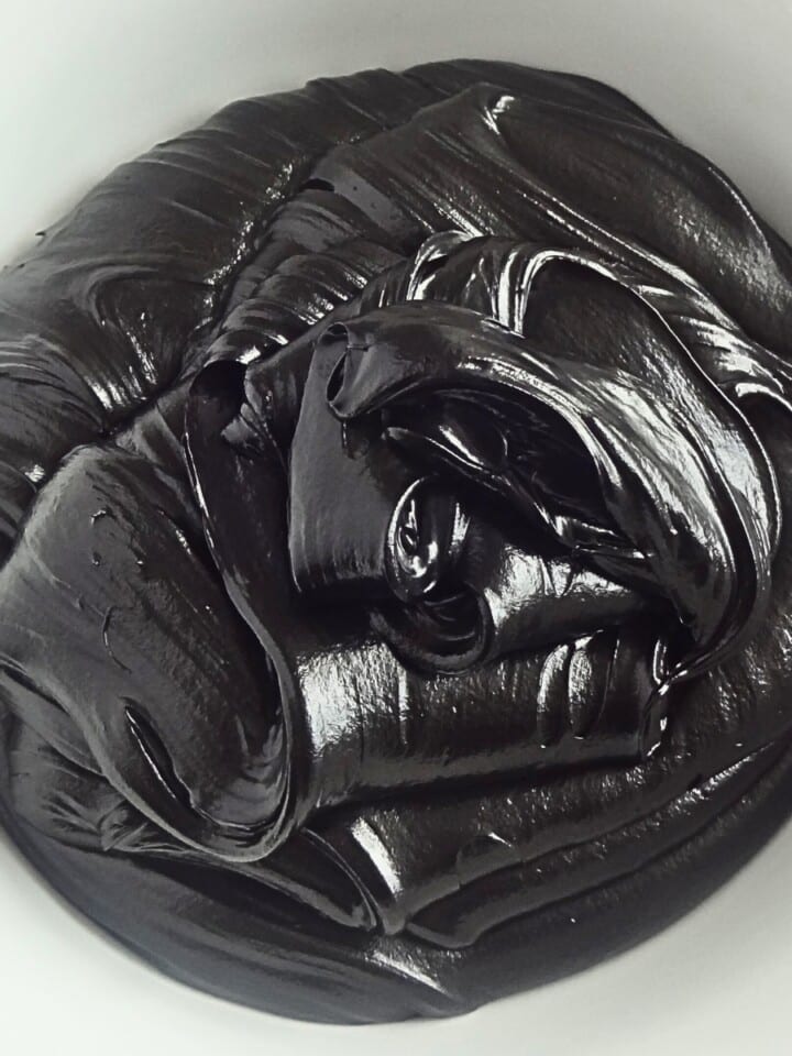 Black Chocolate Ganache Cupcake Savvy