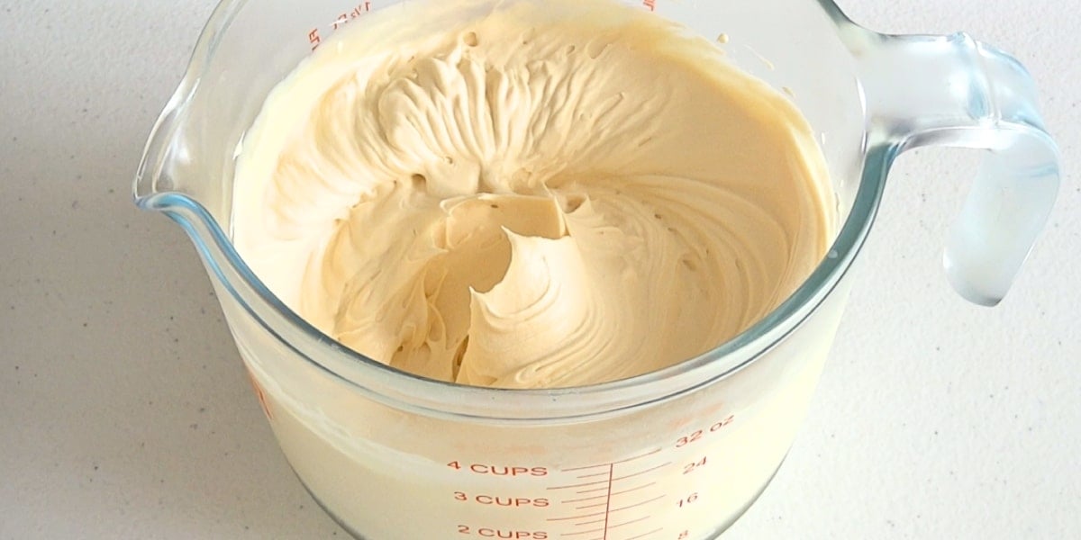 Whipped caramel mousse