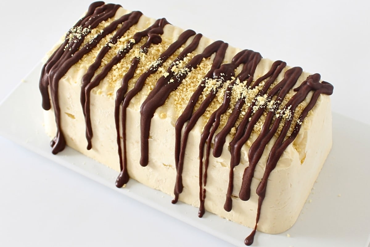Golden Oreo Ice Box Cake Cupcake Savvy