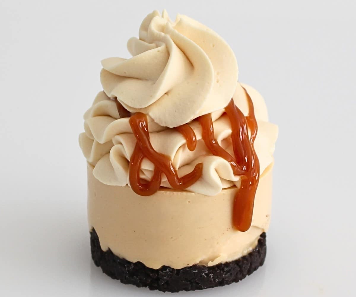 Mini Caramel Cheesecakes Cupcake Savvy 1