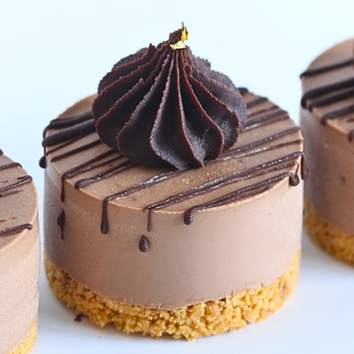 Mini Chocolate CheesecakesCupcake Savvy