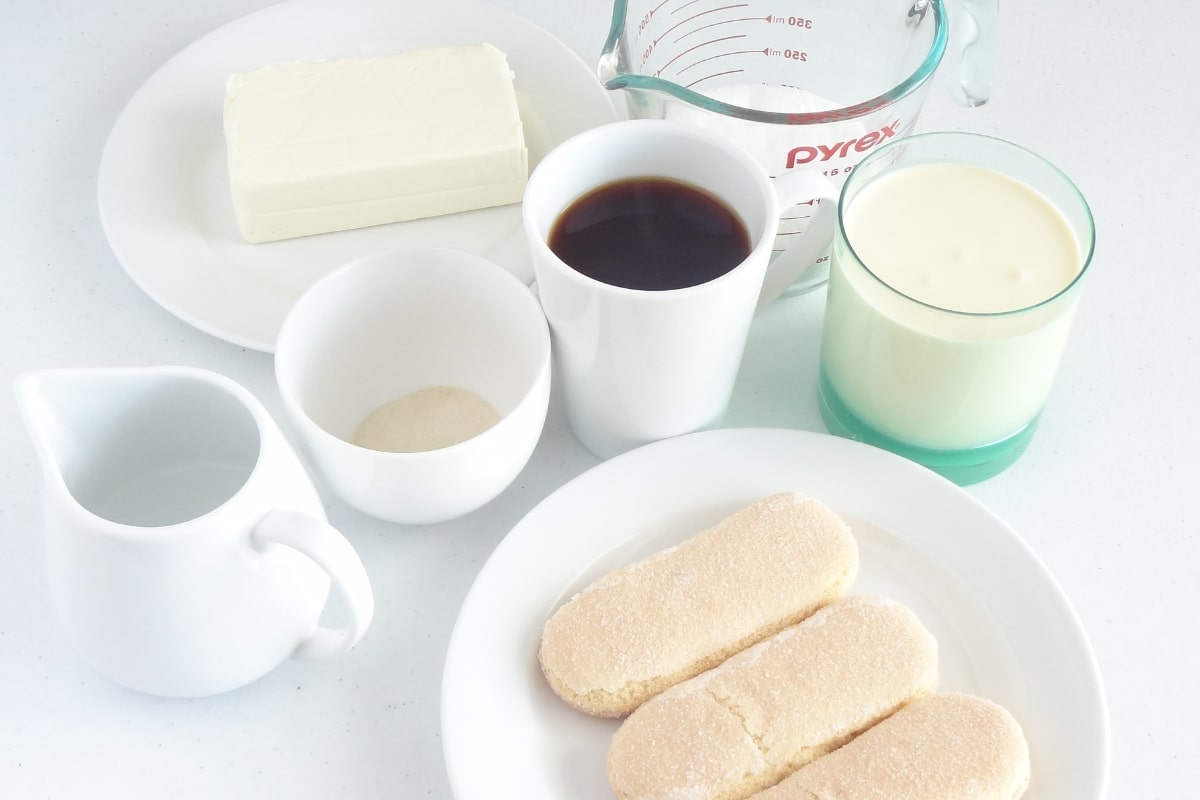 Mini Tiramisu Cheesecakes Ingredients Cupcake Savvy