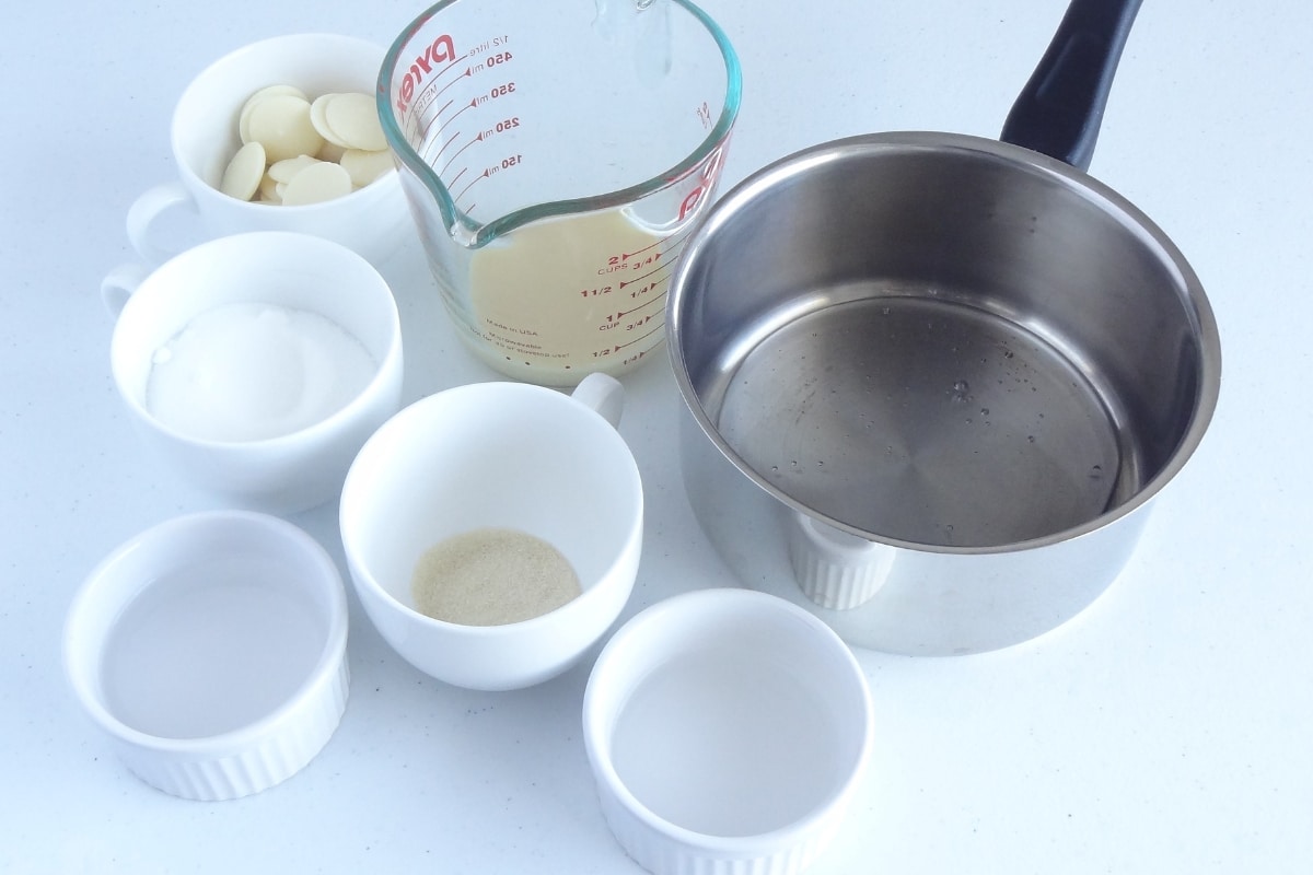 Mirror Glaze Ingredients Cupcake Savvy