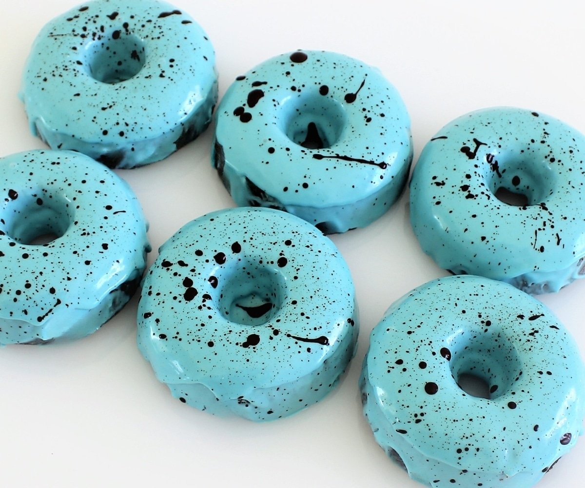Robins Egg Chocolate Donuts Cupcake Savvy (1)