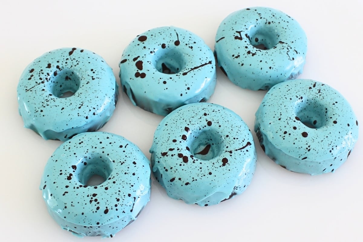 Robins Egg Chocolate Donuts Cupcake Savvy