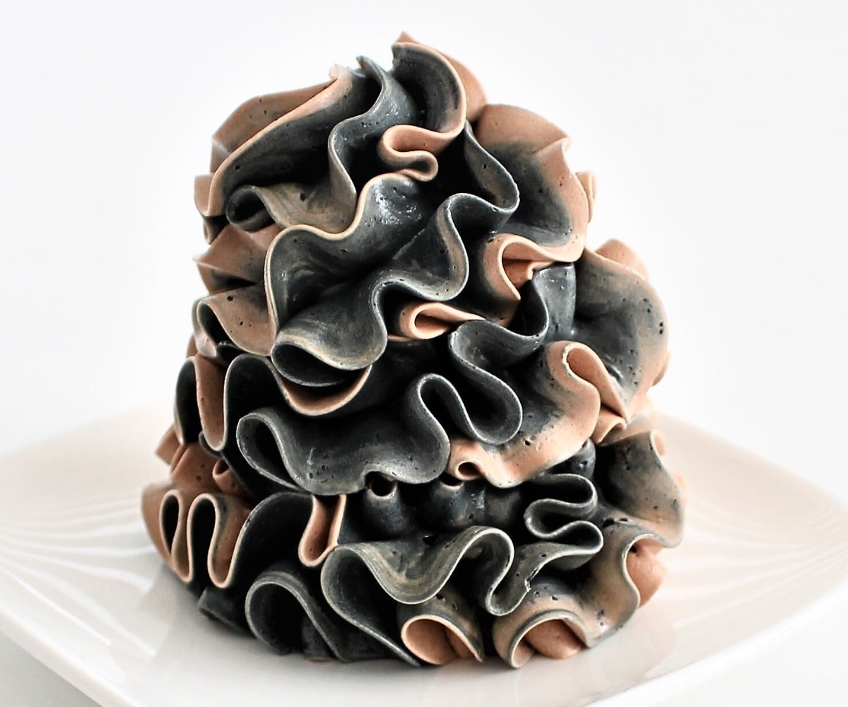 Chocolate Licorice Buttercream Cupcake Savvy