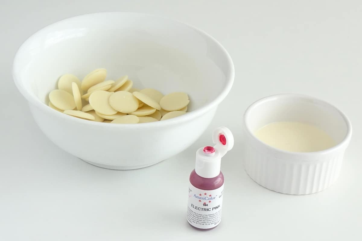 Pink Chocolate Ganache Drip Sauce Cupcake Savvy (1)