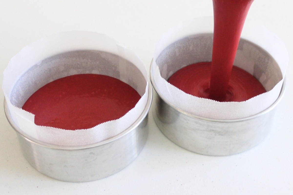 Red Velvet Cake Cupcake Savvy (1)