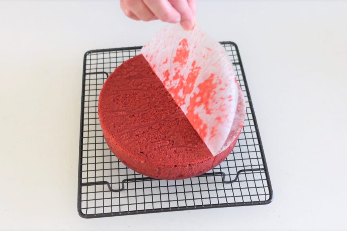 Red Velvet Cake Cupcake Savvy (2)