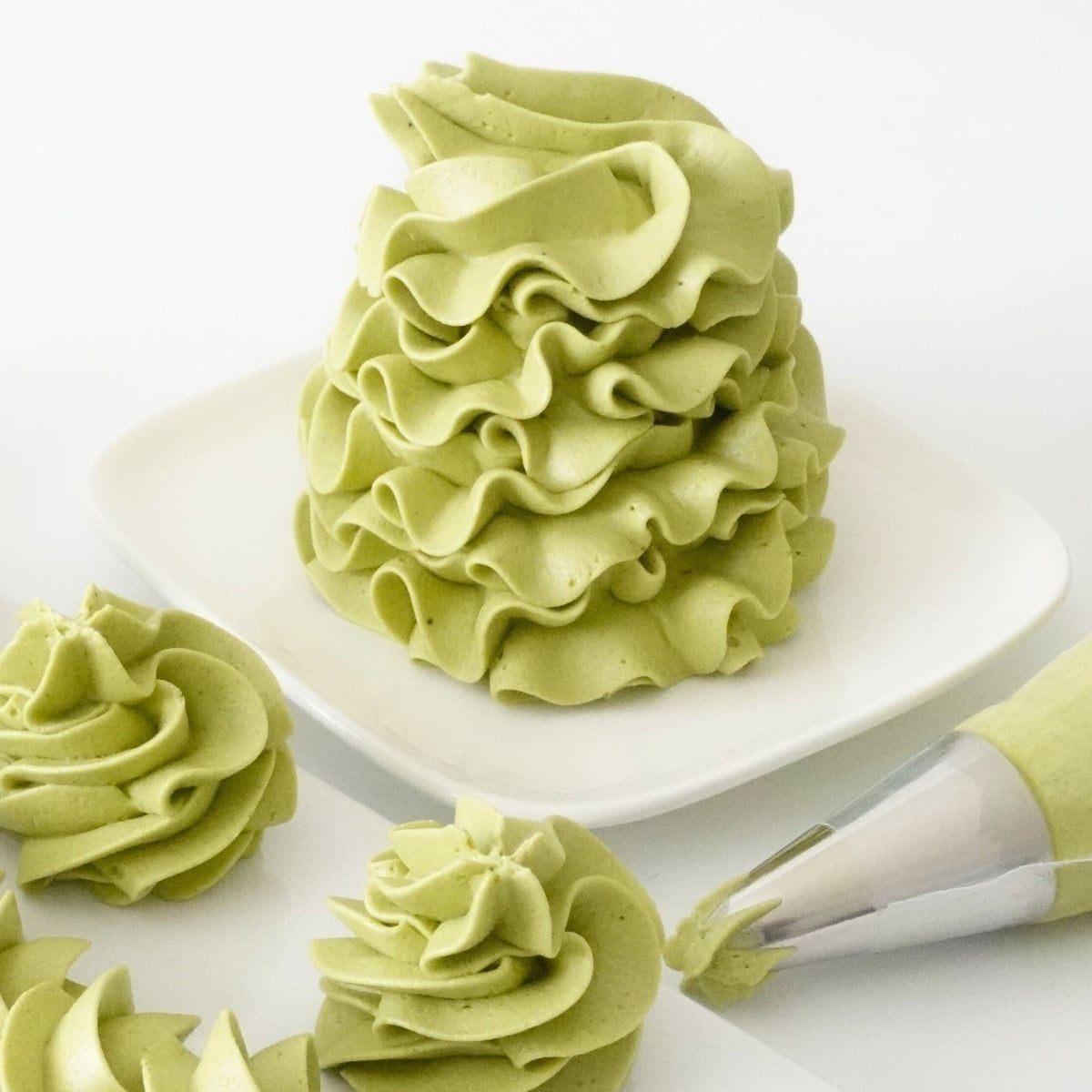 Matcha Buttercream Cupcake Savvy