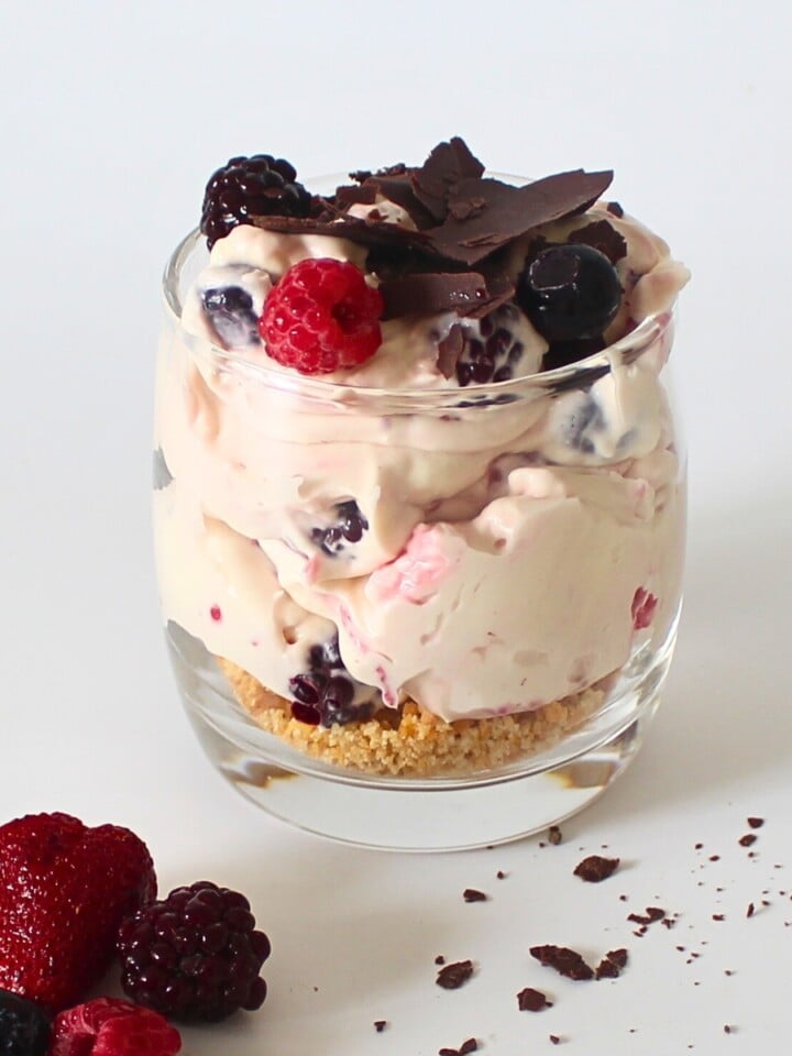 Mixed Berry Parfait Cupcake Savvy