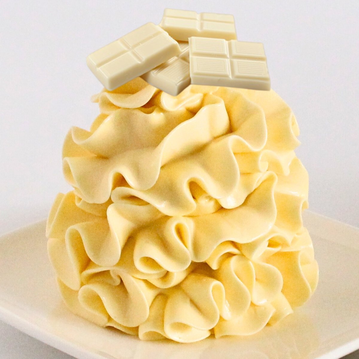 White Chocolate Buttercream Frosting-image