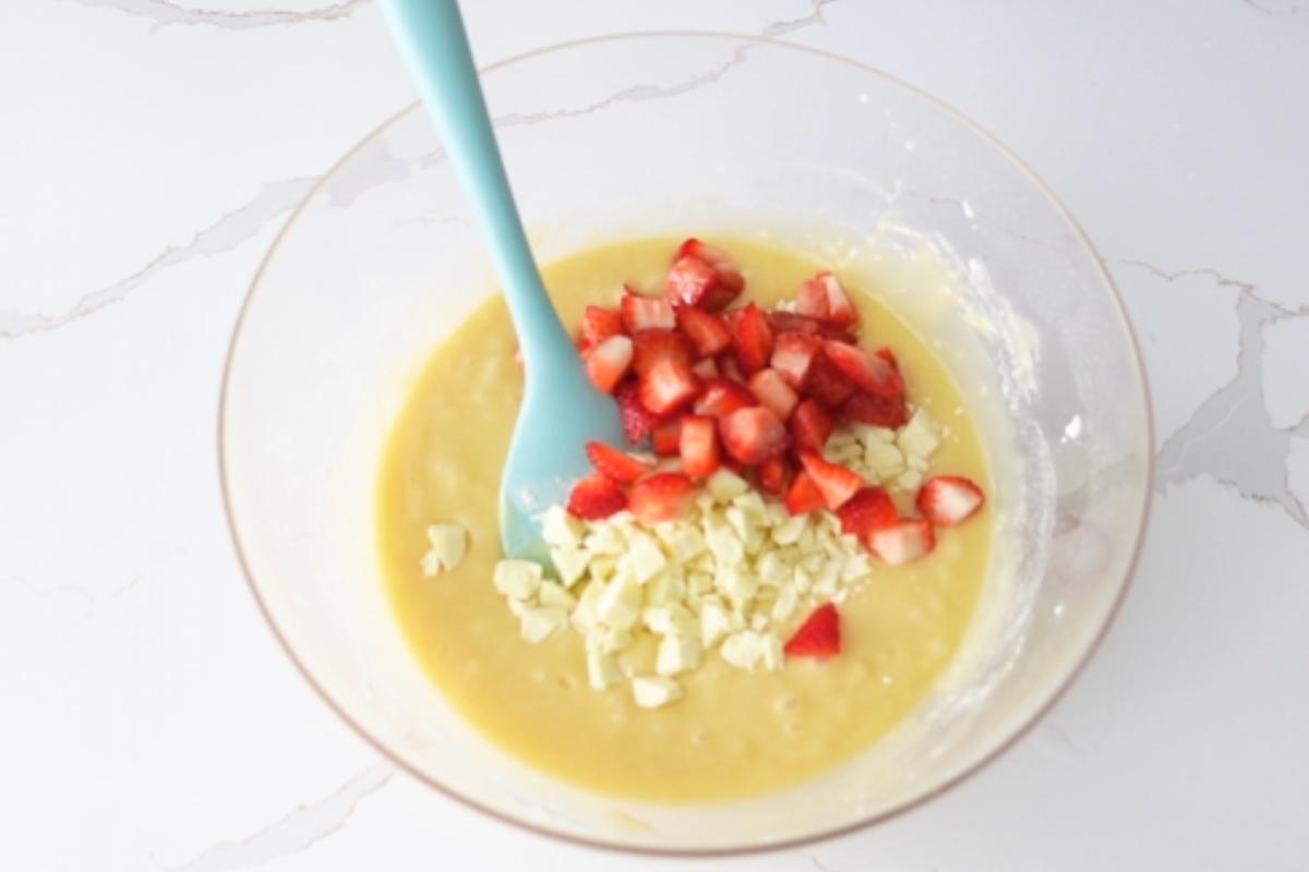 Mix Ins for White Chocolate Strawberry Muffins Cupcake Savvy